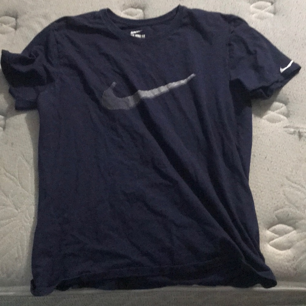 Mens Nike T-shirt